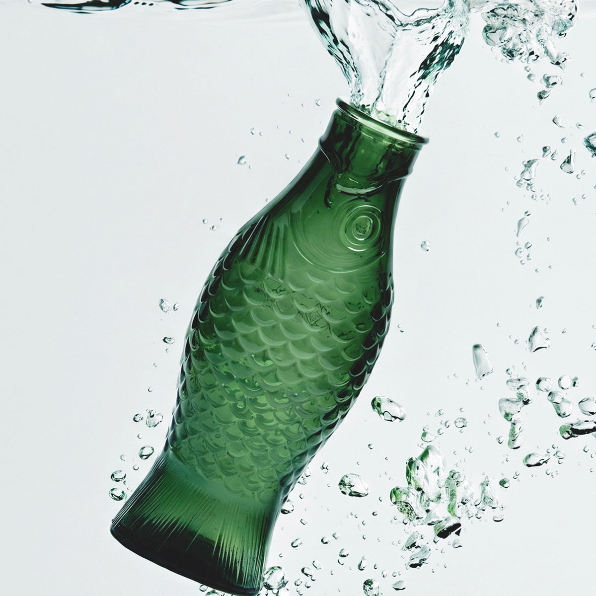 Glas Karaffe Fisch