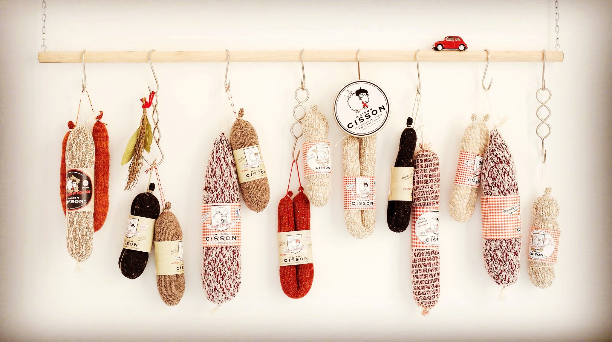 Wurst gestrickt "Le figatellu corse"